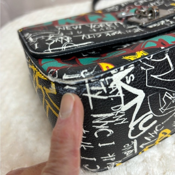 CrossbodyDKNY New York Graphics Crossbody Purse - Picture 14 of 16